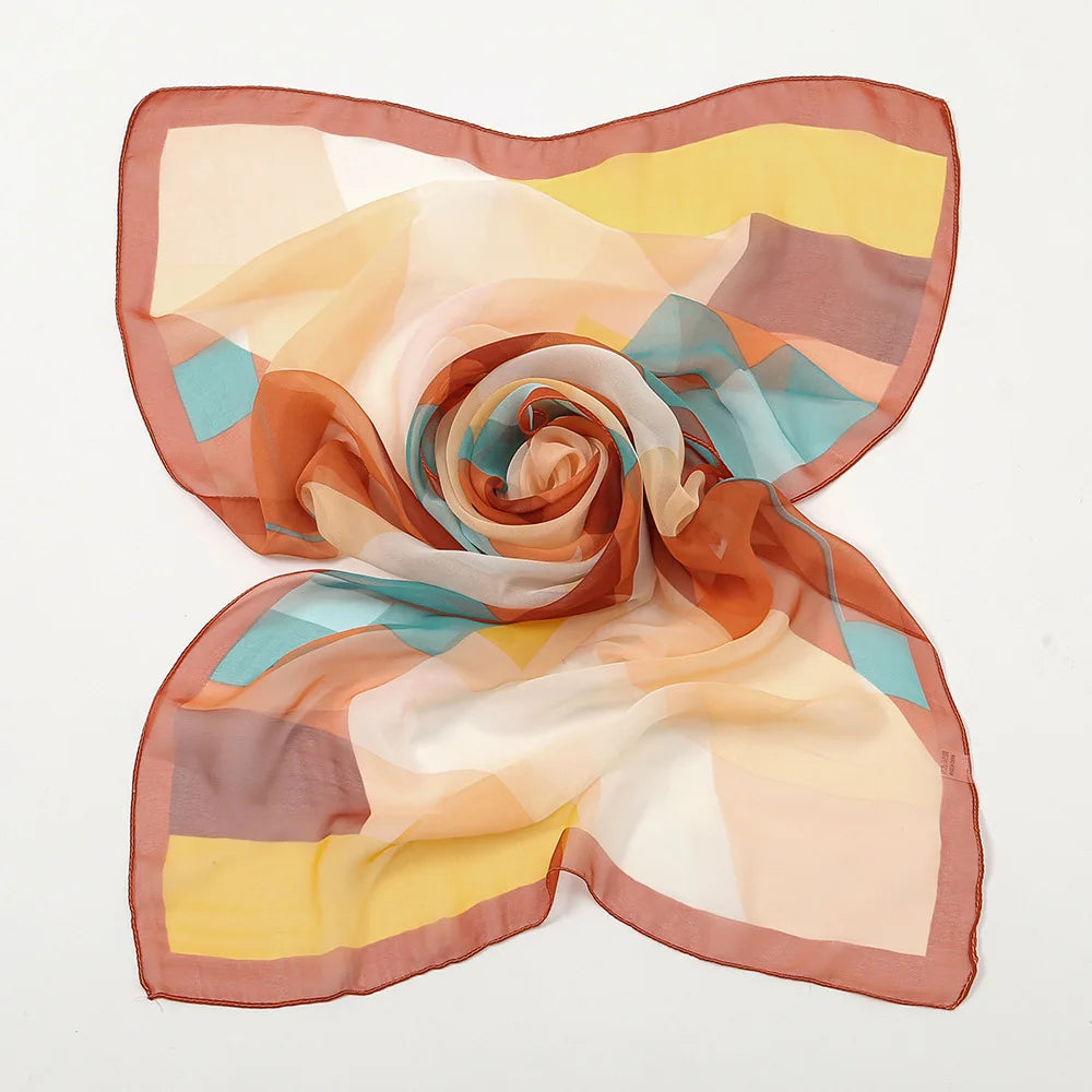 2. accessori abbigliamento - foulard leggero colorato